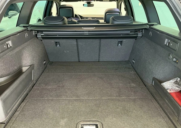 Volkswagen Passat cena 164900 przebieg: 88744, rok produkcji 2022 z Kożuchów małe 596